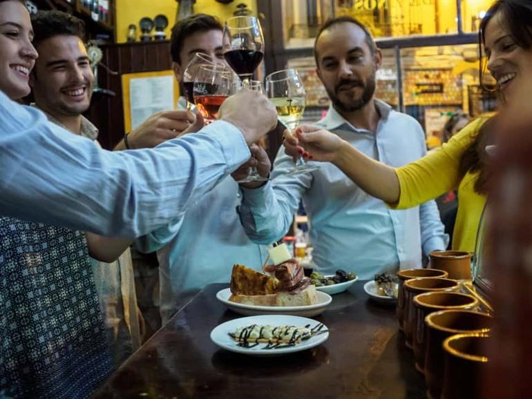 Aanrader: proef de Spaanse tapas tijdens een foodtour door de oude binnenstad van Zaragoza