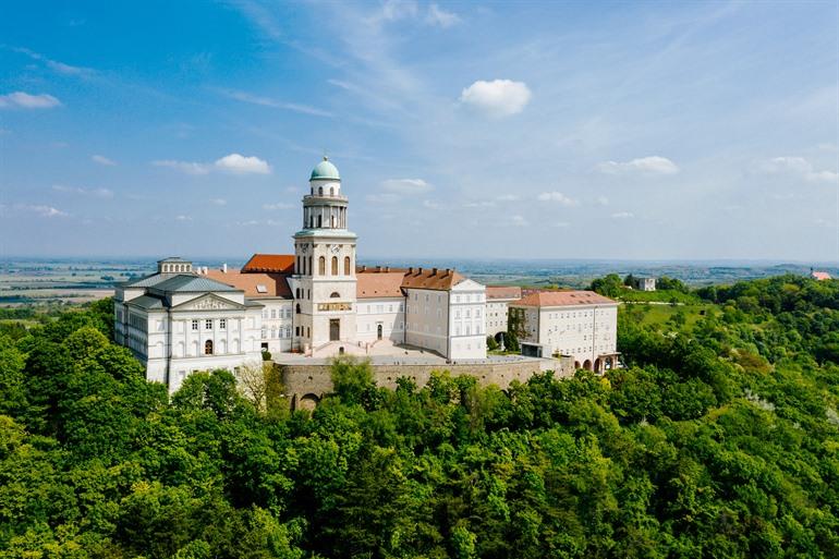 Abdij van Pannonhalma, Hongarije