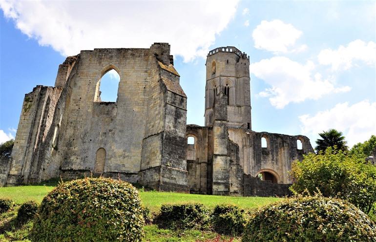 Abdij van Sauve-Majeure