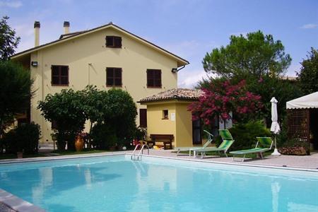 Agriturismo Il Casale boeken