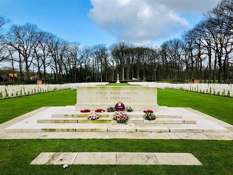 Airborne War Cemetry in Arnhem