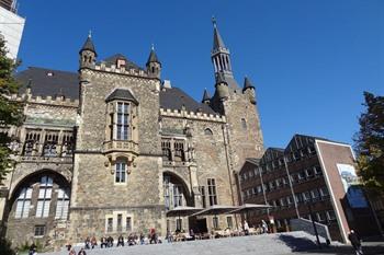 Aken, stadhuis