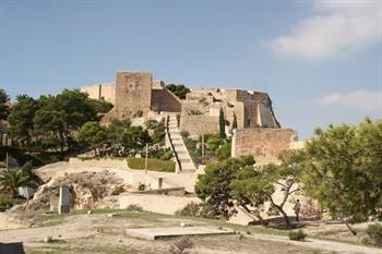 alicante castillo de santa barbara