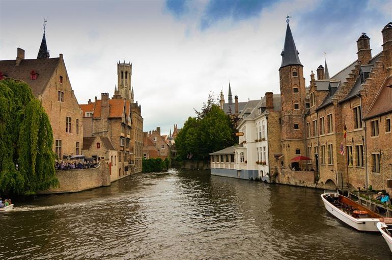 Ambachtshuis van de huidevetters in Brugge
