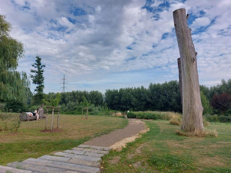 Anderlecht: park achter Erasmusziekenhuis