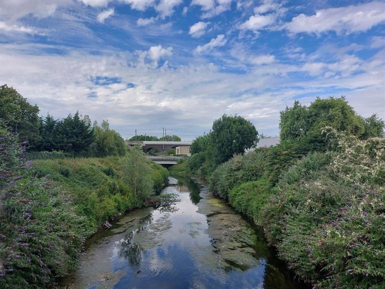 Anderlecht: zicht op de Zenne, Brussel