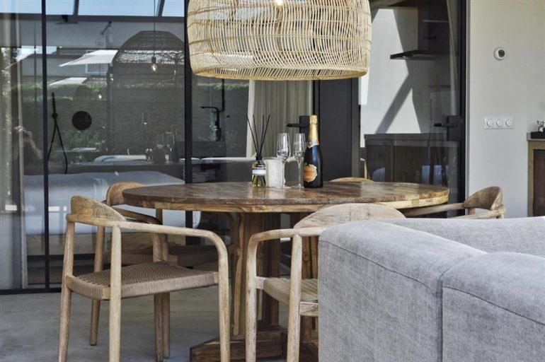 Aparthotel Van Heeckeren Apartments & Suites Buren boeken