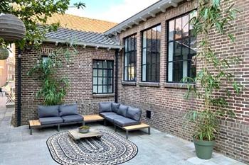 Appartement de Oude School boeken