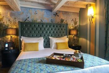 Arte' Boutique Hotel