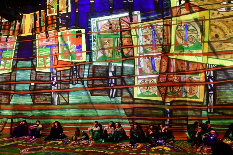 Atelier des Lumières in Parijs bezoeken