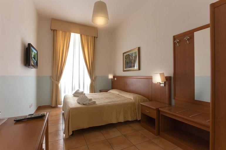 B&B Few Steps from St. Peter Rome