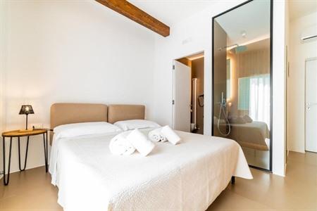 B&B A C-Caste boeken