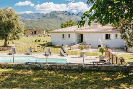 10 x Unieke hotels op Corsica + appartementen (update 2025)