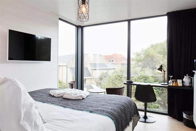 B&B Armalot De Panne by Julia boeken