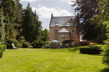 B&B landhuis Hauwaart 80 boeken