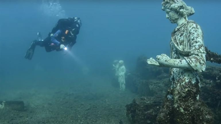 Baia de verzonken stad bij Napels