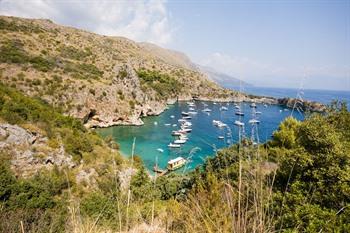 Baia degli infreschi bezoeken, Parco Nazionale del Cilento