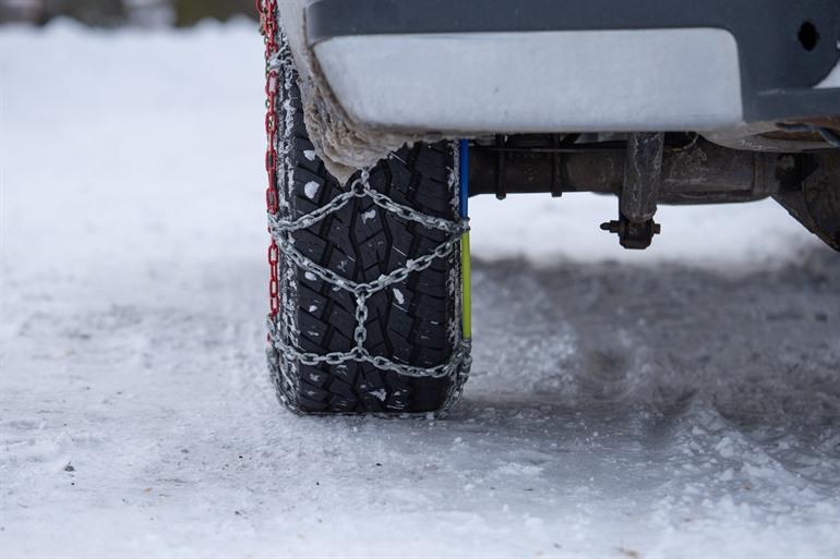 banden en sneeuwkettingen