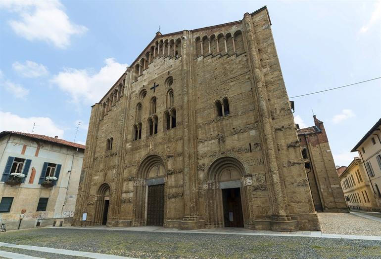 Basilica di San Michele Maggiore in Pavia, Lombardije