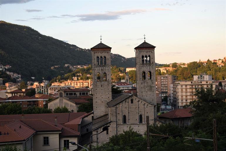 Basilica di Sant'Abbondio bezoeken in Como