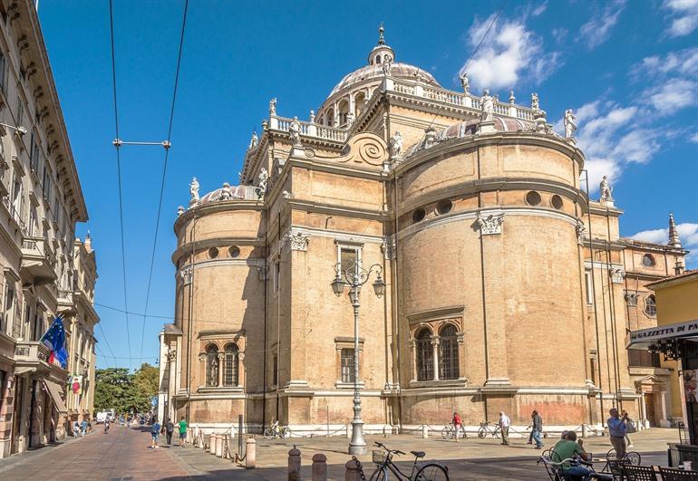 Basilica di Santa Maria della Steccata bezoeken in Parma