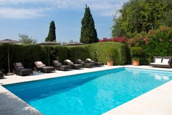 Bastide Saint Antoine - Relais & Châteaux in Grasse boeken