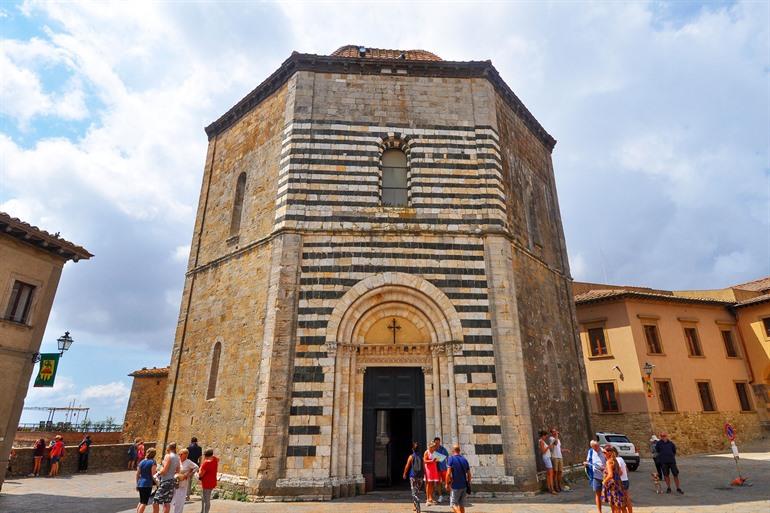 Battistero di San Giovanni Volterra in Volterra