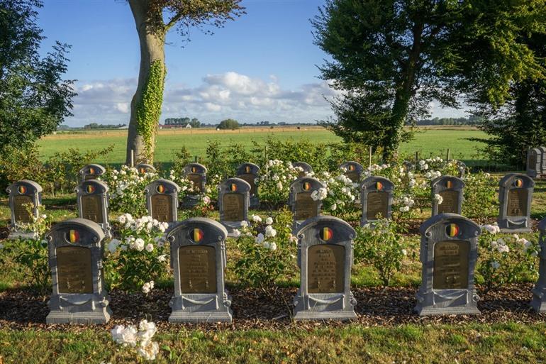 Begraafplaats van Oeren