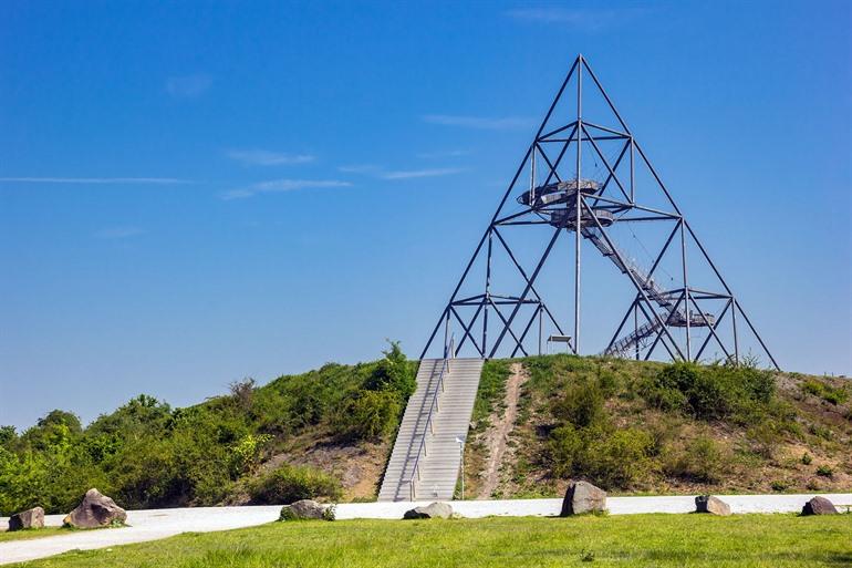 Beklim de Tetraeder in Bottrop, Ruhrgebied