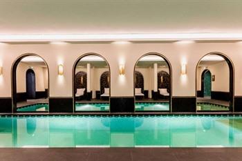 Best Western Plus Crystal, Hotel & Spa boeken