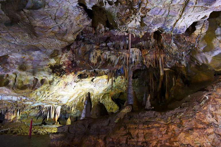Bezoek de mysterieuze Gadime-grot