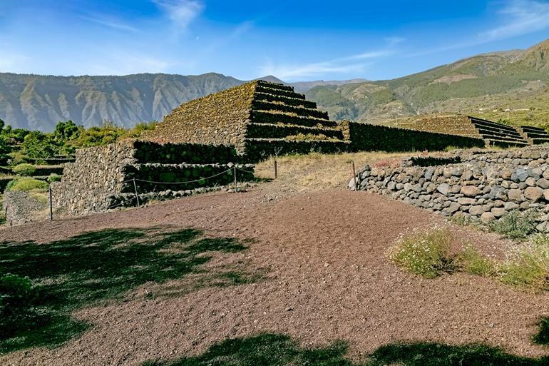 Bezoek de piramides van Malpais de Güímar