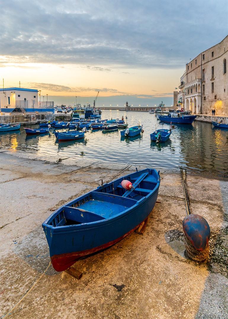 Bezoek de Porto Antico van Monopoli