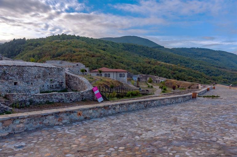 Bezoek het kasteel van Prizren