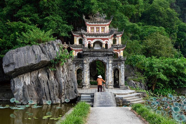 Bich Dong Pagode bezeoeken vanuit Tam Coc