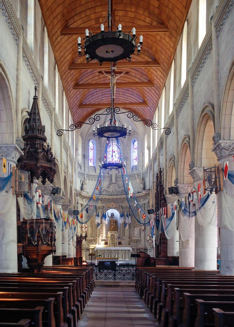 Binnenin de kerk van Saint Martin