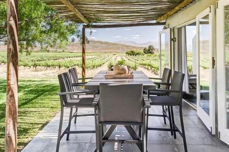 Boek een overnachting in het Vineyard House