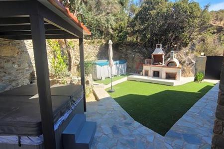 Boek een villa op Lesbos vlakbij het strand