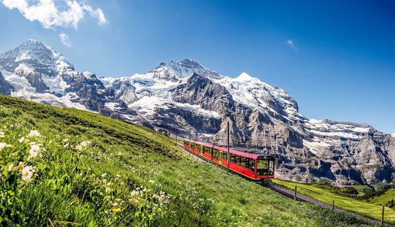 Boek hier je treinticket voor de Jungfraujoch, het hoogstgelegen treinstation van Europa