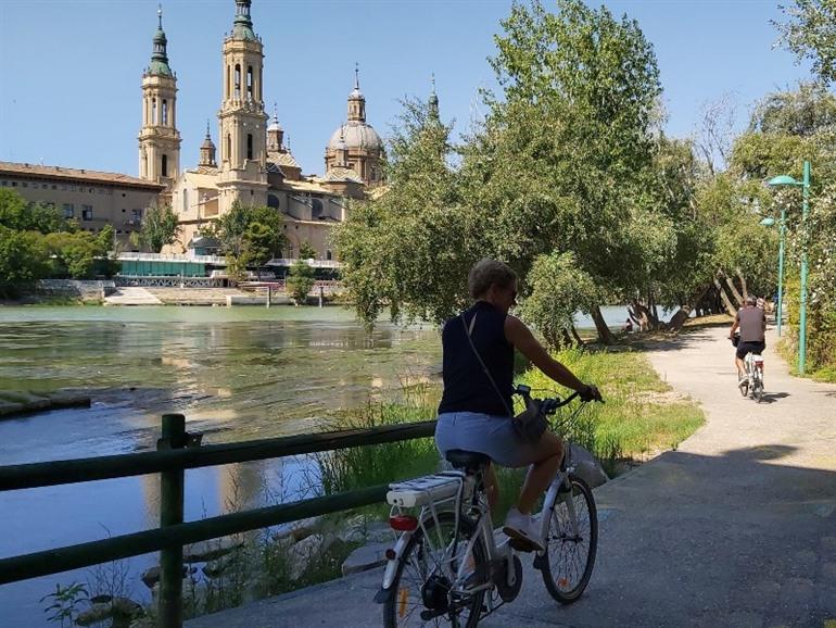 Boek je begeleide fietstocht door Zaragoza en ontdek de topbezienswaardigheden