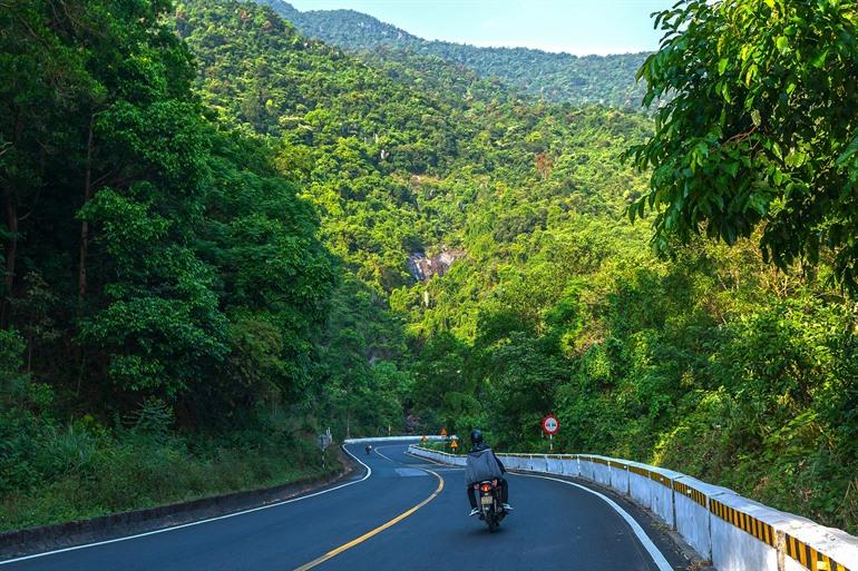 Boek je Hai Van Pass privétour met Easy Rider per motor