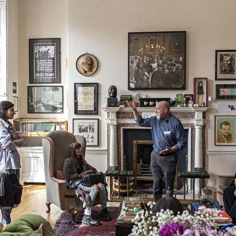 Boek je toegangstickets voor het Little Museum of Dublin