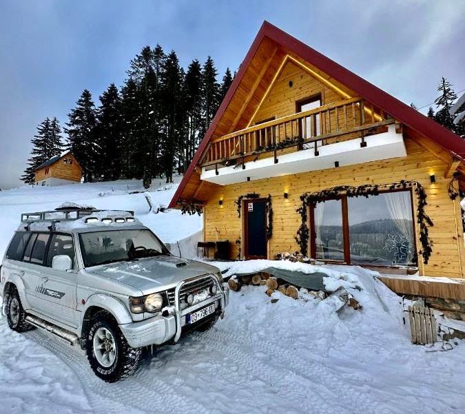 Boek je verblijf bij Hotel Te Liqeni in Kuqishtë