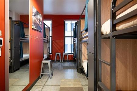 Boek je verblijf in HI Boston Hostel