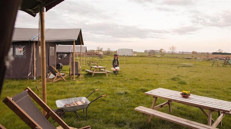 Boerenbed Hoeve Den Overdraght in Poperinge, Westhoek