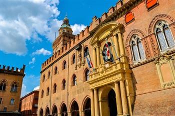 Bologna, palazzo comunale