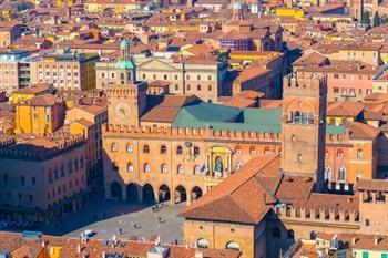 Bologna, piazza maggiore