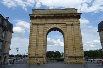 Bordeaux, port bourgogne