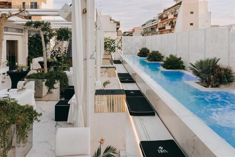 Bra Hotel Bari boeken met zwembad en wellness