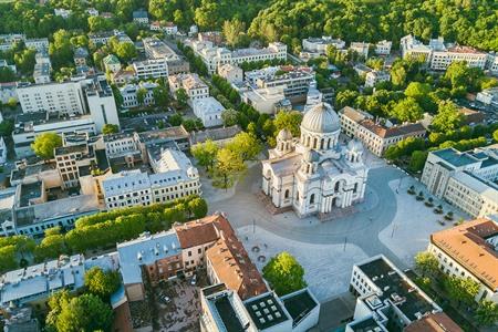 Breng een bezoekje aan het cultureel centrum van Kaunas, Litouwen